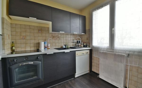 Appartement à vendre    3 pièces • 68,80 m2 Romans-sur-Isère