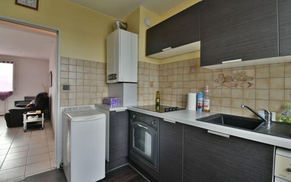 Appartement à vendre    3 pièces • 68,80 m2 Romans-sur-Isère