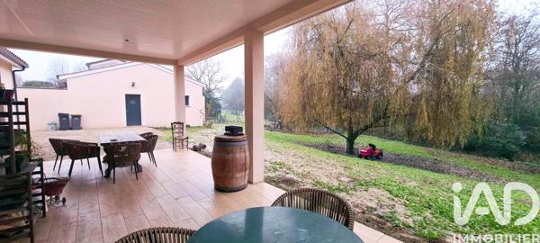 Maison à vendre 4 pièces 150 m² Saint-Sixte