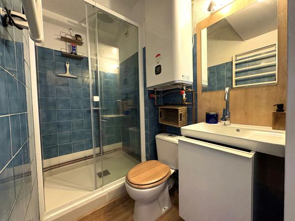 Charmant studio avec balcon dans résidence proche commodités