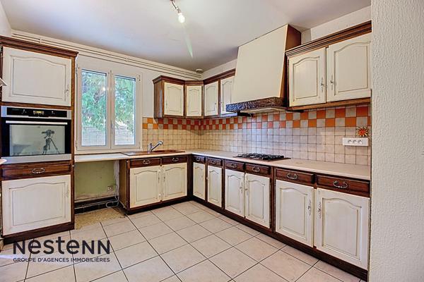 Maison Vitrolles 4 pièces de 96 m² avec garage et place de stationnement