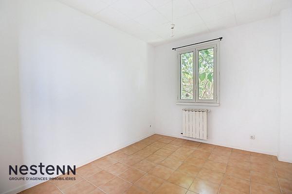 Maison Vitrolles 4 pièces de 96 m² avec garage et place de stationnement