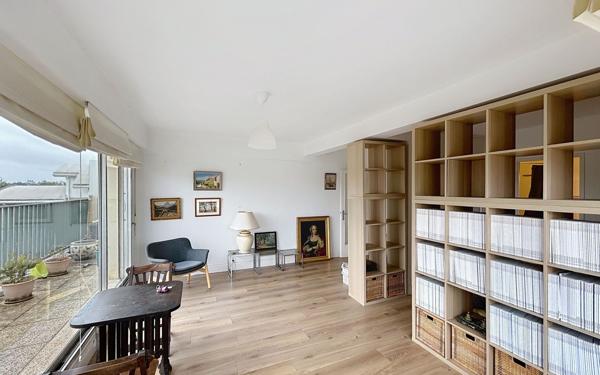 Appartement à vendre    2 pièces • 48 m2 Bayonne