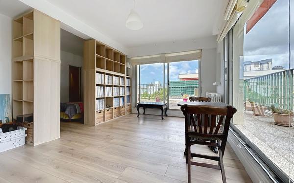 Appartement à vendre    2 pièces • 48 m2 Bayonne