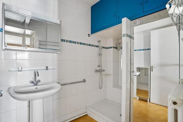 Appartement traversant ensoleillé