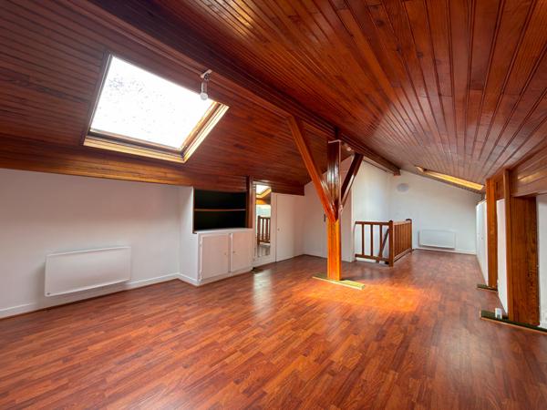 Charentonneau Maisons Alfort -Maison 4 pcs 130 m2 avec climatisation, jardin + Dépendances