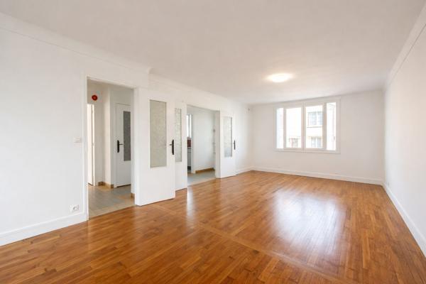 Charentonneau Maisons Alfort -Maison 4 pcs 130 m2 avec climatisation, jardin + Dépendances