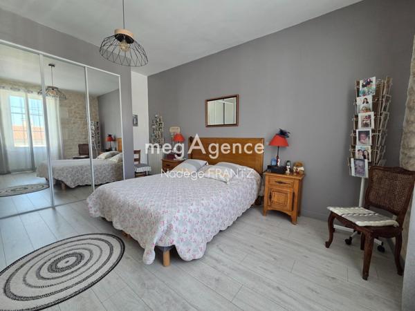 Maison à SAINT-JEAN-D'ANGELY, 17400 - 5 pièces 101m²