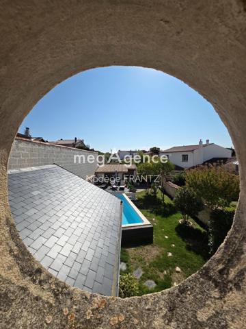 Maison à SAINT-JEAN-D'ANGELY, 17400 - 5 pièces 101m²