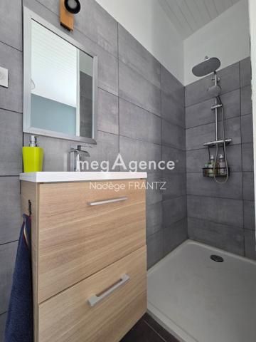 Maison à SAINT-JEAN-D'ANGELY, 17400 - 5 pièces 101m²