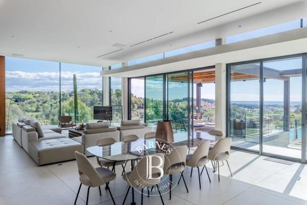 Biot, Villa 6 Chambres -  508 m² à vendre