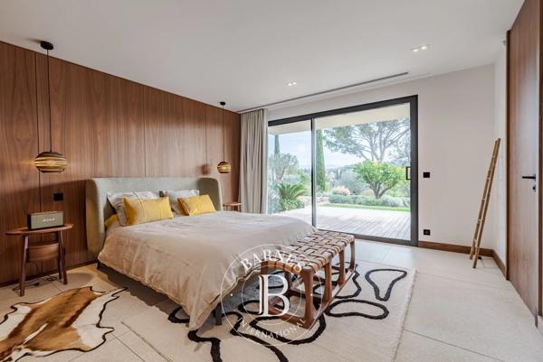 Biot, Villa 6 Chambres -  508 m² à vendre