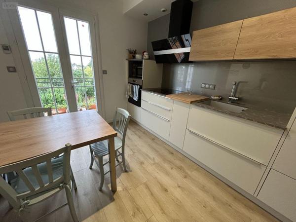 Maison à vendre à Chalonnes-sur-Loire dans le Maine-et-Loire (49290), ref : 12516/1228   
CORNICHE AXE CHALONNES ROCHEFORT