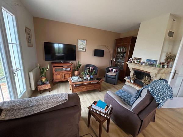 Maison à vendre à Chalonnes-sur-Loire dans le Maine-et-Loire (49290), ref : 12516/1228   
CORNICHE AXE CHALONNES ROCHEFORT