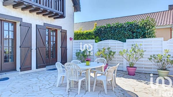 Maison à vendre 6 pièces 140 m² Saint-Étienne-du-Rouvray