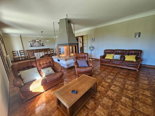 Maison T5 avec piscine et dépendance - St Clar ( 32 )