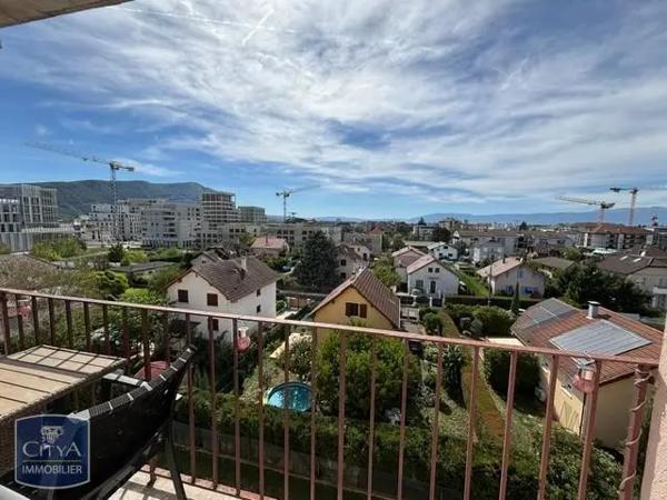 Appartement à louer 3 pièces 56m² Ambilly (74100)