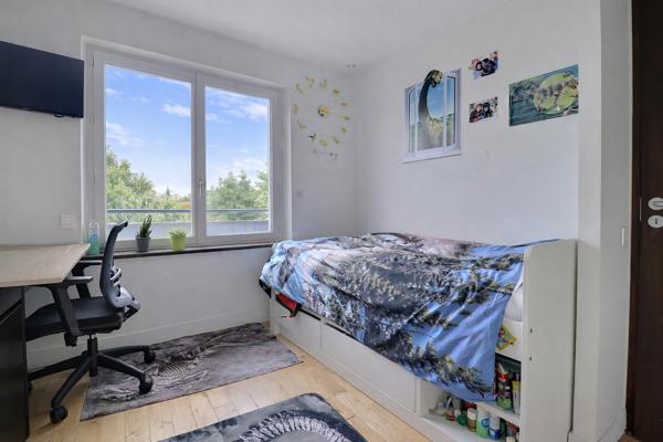 Maison Colombes 6 pièce(s) 140 m2
