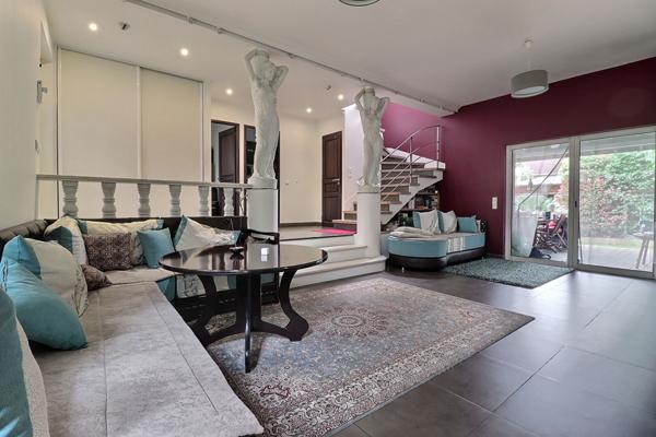 Maison Colombes 6 pièce(s) 140 m2