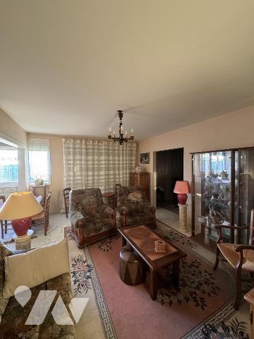 Appartement avec cave et parking