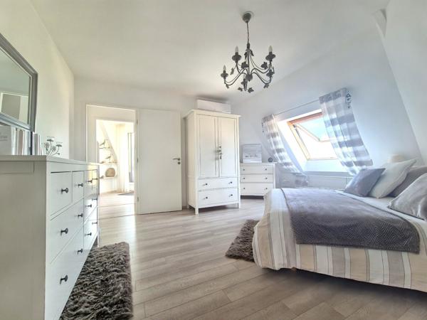 Appartement 4 pièce(s) 2 chambre(s) 100 m²