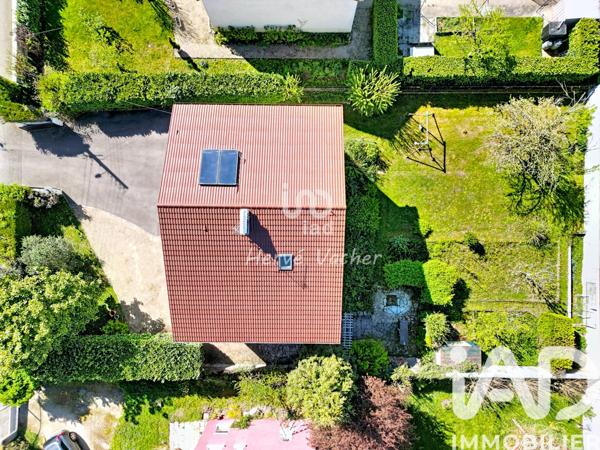 Maison à vendre 8 pièces 200 m² Saint-Denis-lès-Bourg