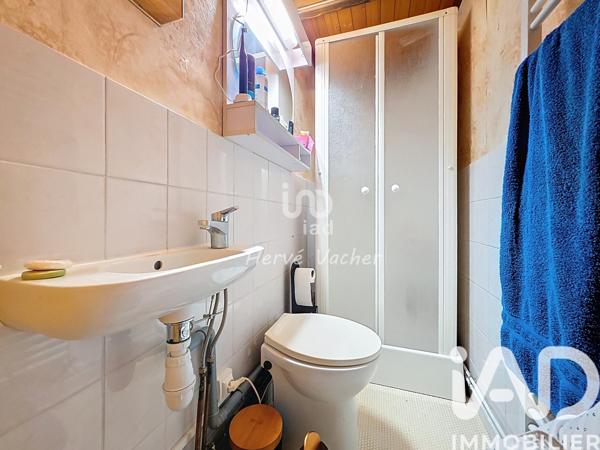 Maison à vendre 8 pièces 200 m² Saint-Denis-lès-Bourg