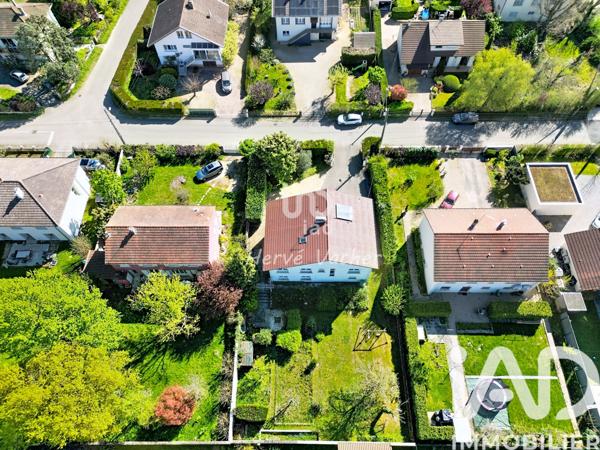 Maison à vendre 8 pièces 200 m² Saint-Denis-lès-Bourg