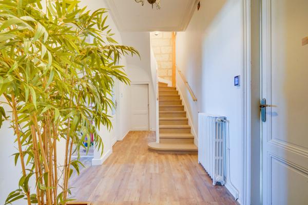 Le Bouscat (33110) Bureau à louer - cour extérieure