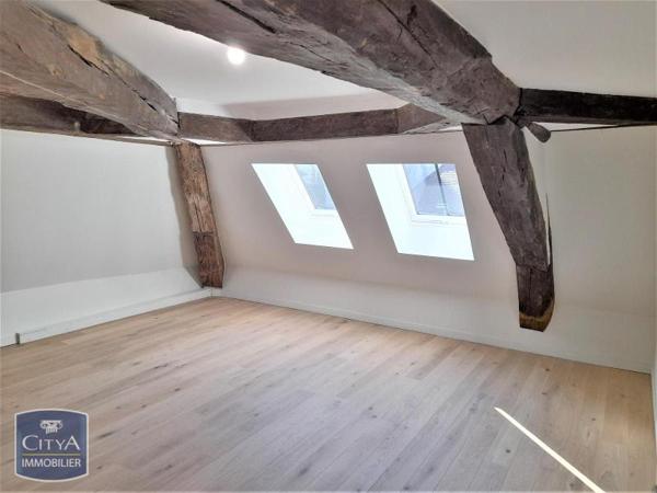 Appartement à louer 4 pièces 90.3m²