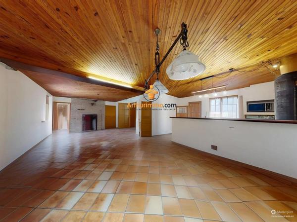 Vente                                                      Maison
                        
                     5 pièces                      125 m2                     à Bénac