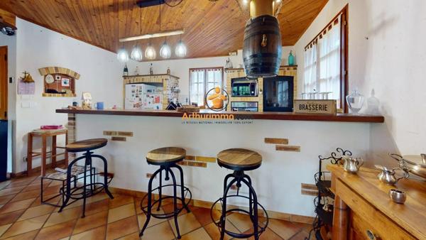 Vente                                                      Maison
                        
                     5 pièces                      125 m2                     à Bénac