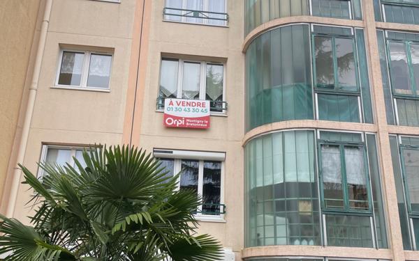 Appartement à vendre    3 pièces • 75 m2 Montigny-le-Bretonneux