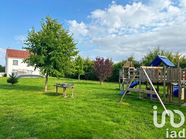 Maison à vendre 7 pièces 165 m² Savigny-sur-Clairis