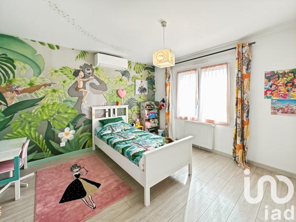 Maison à vendre 7 pièces 165 m² Savigny-sur-Clairis