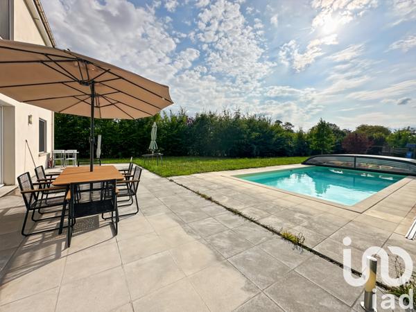 Maison à vendre 7 pièces 165 m² Savigny-sur-Clairis