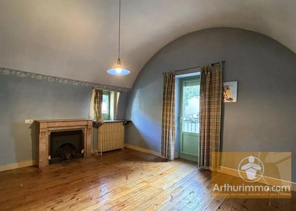 Vente                                                      Maison
                        
                                         88 m2                     à Mende