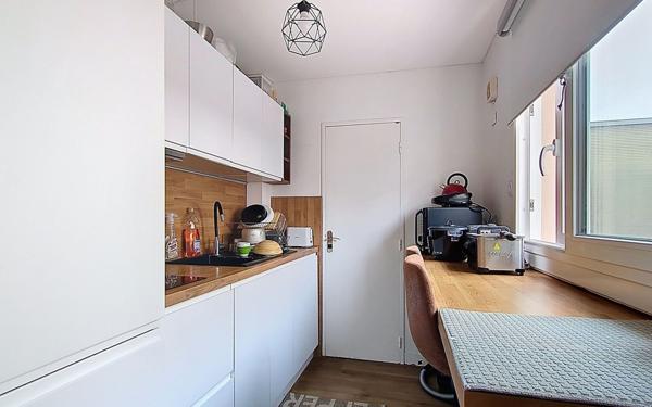 Appartement à vendre    1 pièce • 27,29 m2 Pau