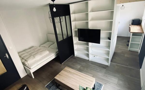 Appartement à vendre    1 pièce • 27,29 m2 Pau