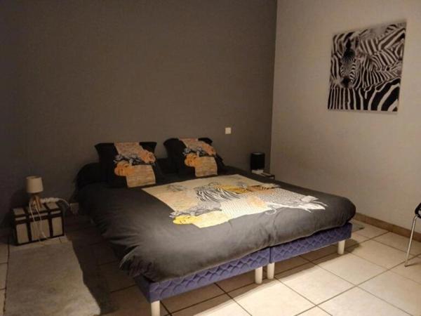 Ensemble immobilier 3 logements - 244m2 Idéal investissement - LOISY SUR MARNE