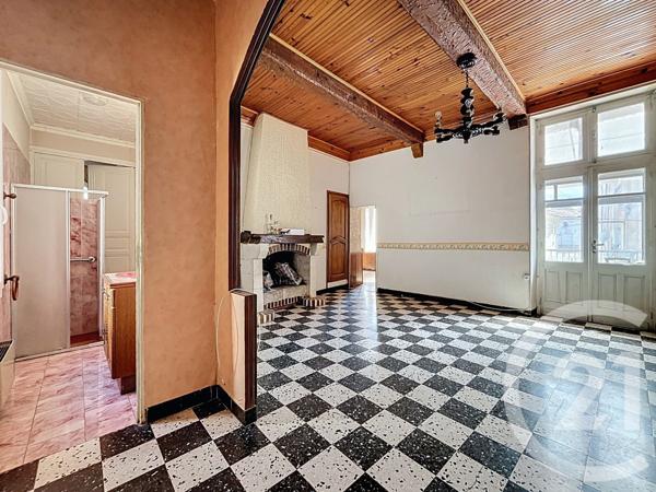 Immeuble à vendre  231,92 m2 BESSAN - 34