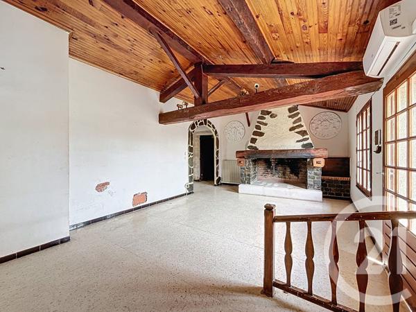 Immeuble à vendre  231,92 m2 BESSAN - 34