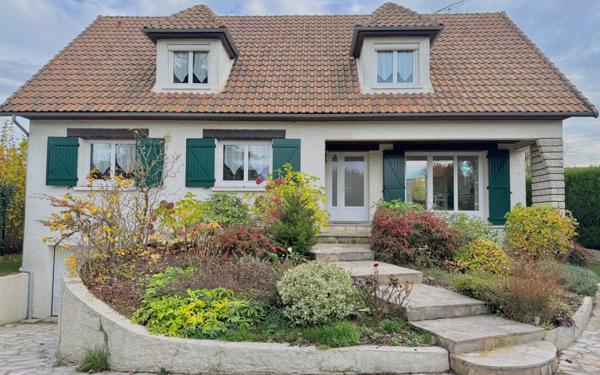 Maison à vendre    4 pièces •  Chevry-Cossigny