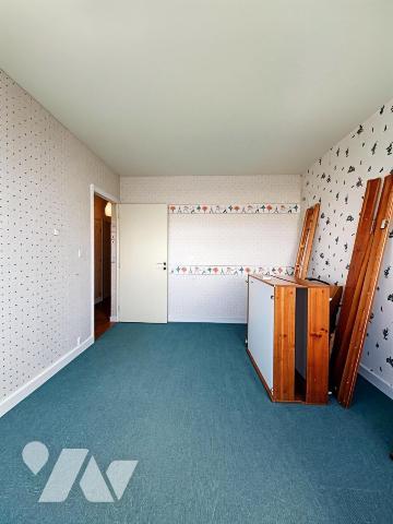 Angers, Rue Larévellière – T4 avec balcon, parking et cave