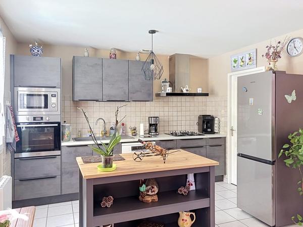 Maison à vendre 208 260 € Castelnau-sur-Gupie 4 p 85 m² DPE C