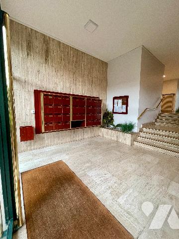 Découvrez cet appartement lumineux de type T5, au sein de la résidence Florentine secteur PART-DIEU.