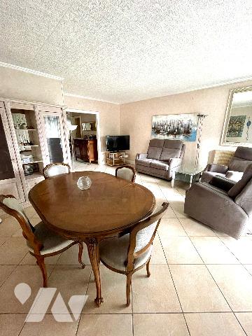 Découvrez cet appartement lumineux de type T5, au sein de la résidence Florentine secteur PART-DIEU.