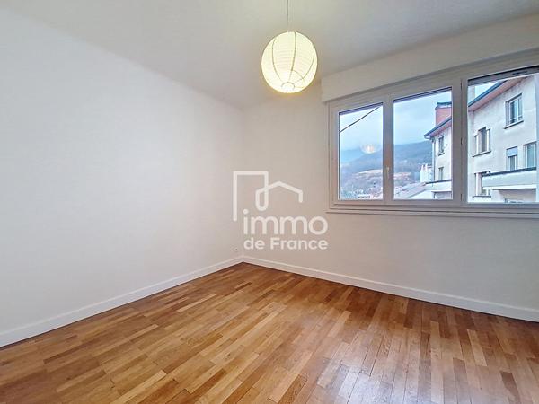 Appartement Valserhone 4 pièce(s)