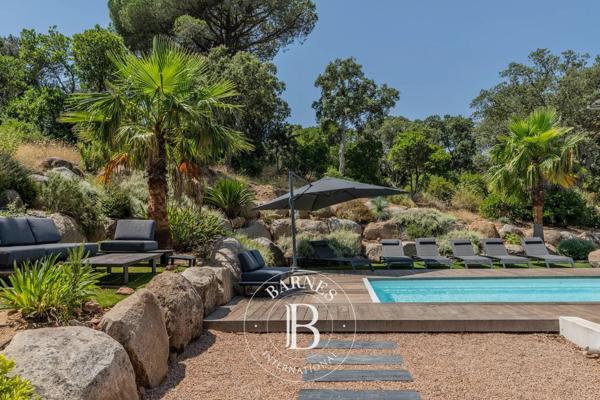 Sainte-Lucie-de-Porto-Vecchio, Villa jumelée 5 Chambres -  300 m² à vendre