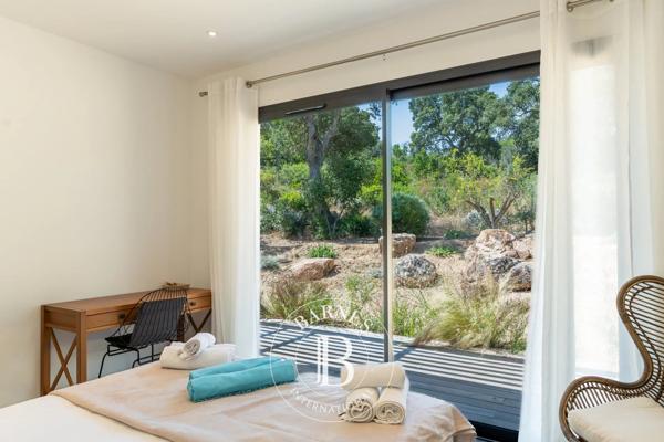 Sainte-Lucie-de-Porto-Vecchio, Villa jumelée 5 Chambres -  300 m² à vendre